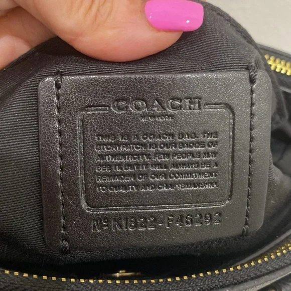 Coach Mini Surrey Carryall Black Heart  Limited Edition Leather Handbag - Picture 16 of 17